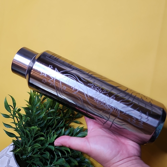 Starbucks Accessories Bnew Starbucks Vacuum Insulated Water Bottle